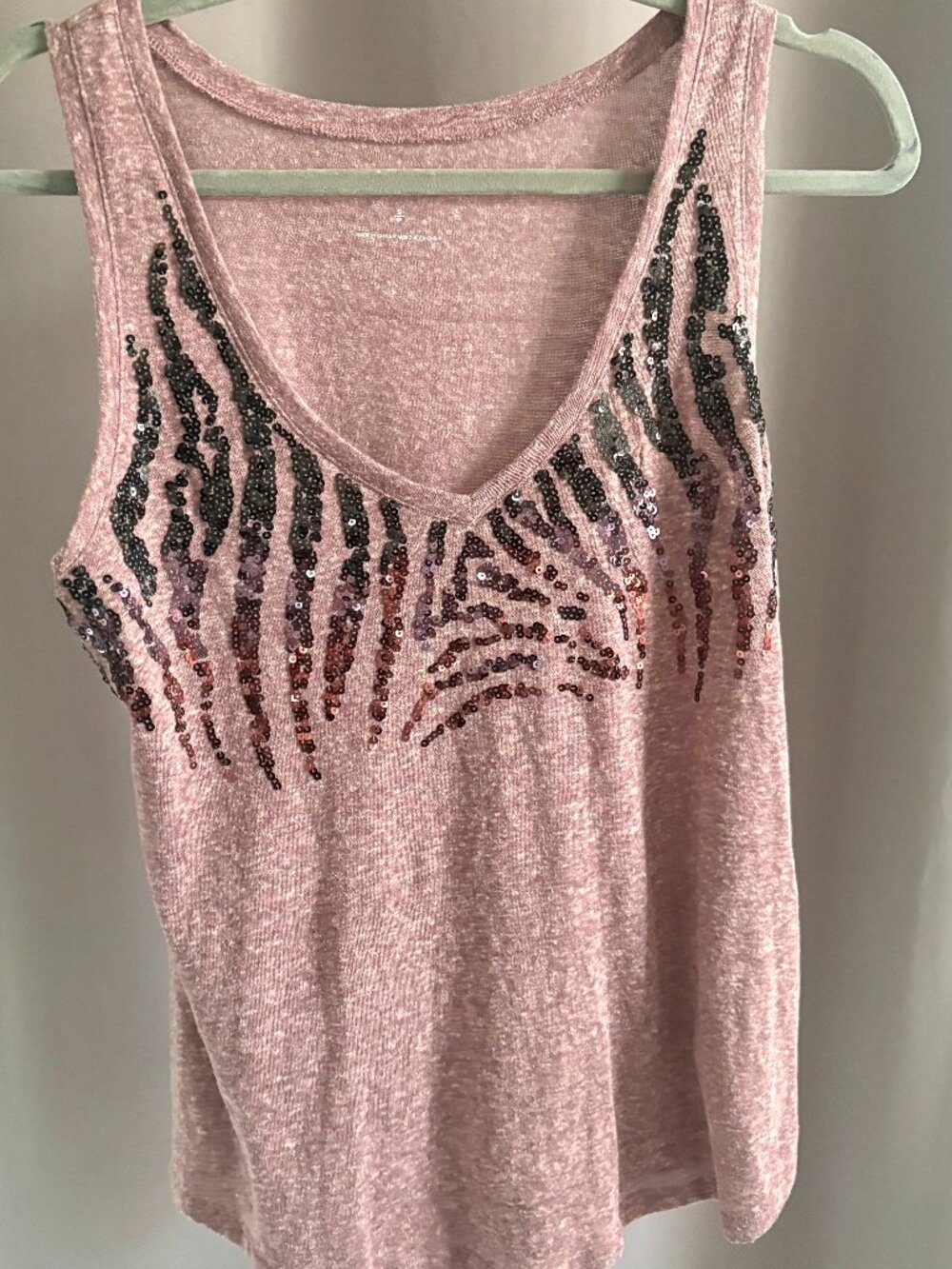 Express One Eleven Small Heather Mauve Pink Sequin Zebra V-Neck Easy Tank Top S